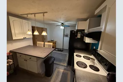 2648 Valleyview Drive, Columbus, OH 43204 - Photo 8