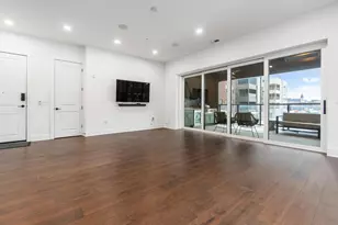 705 Civitas Ave, Columbus, OH 43215 - Photo 8