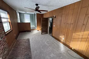 125 W Lincoln Ave, Bellefontaine, OH 43311 - Photo 12