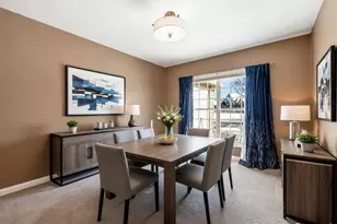 6688 Knoll View Ct, Powell, OH 43065 - Photo 8