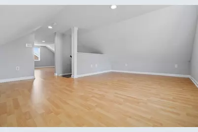 1740 Old Leonard Avenue, Columbus, OH 43219 - Photo 22