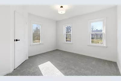 1582 Vendome Drive S, Columbus, OH 43219 - Photo 6