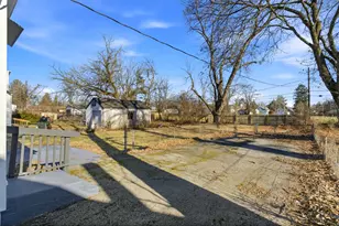 1582 Vendome Dr S, Columbus, OH 43219 - Photo 14