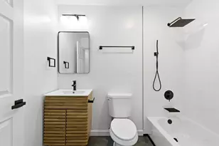 2321 Dunning Ct, Columbus, OH 43219 - Photo 8