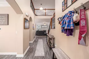 687 Stallion Way, Marysville, OH 43040 - Photo 2