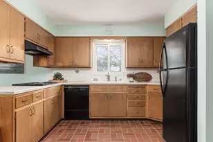 1811 Hove Rd, Columbus, OH 43221 - Photo 16