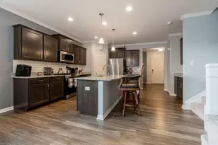 123 Schellinger St, Delaware, OH 43015 - Photo 4