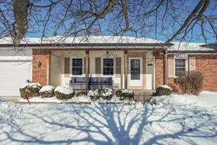 708 Damon Dr, Washington Court House, OH 43160 - Photo 2