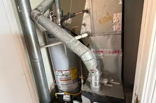 7887 Thornfield Ln, Columbus, OH 43235 - Photo 6