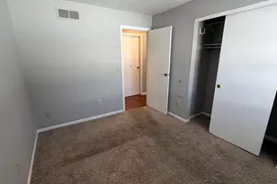 7887 Thornfield Ln, Columbus, OH 43235 - Photo 14