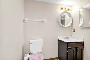 6909 Brockland Dr, Reynoldsburg, OH 43068 - Photo 12