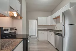 921 Miller Ave, Columbus, OH 43206 - Photo 2