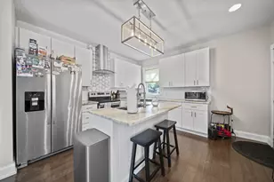 700 S Champion Ave, Columbus, OH 43205 - Photo 12