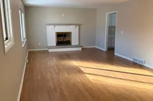 2691 Maplewood Dr, Columbus, OH 43231 - Photo 6