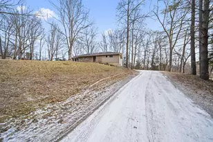 2696 Silver St, Granville, OH 43023 - Photo 2