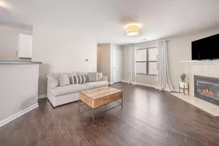 8714 Prairie Frost Ln, Lewis Center, OH 43035 - Photo 10