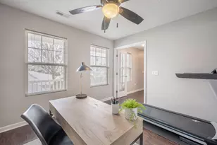 8714 Prairie Frost Ln, Lewis Center, OH 43035 - Photo 6