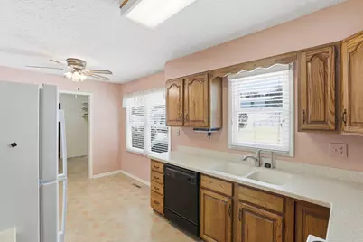 602 Deanna Stroll Road, Heath, OH 43056 - Photo 14