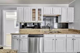 845 Exeter Rd, Columbus, OH 43213 - Photo 16