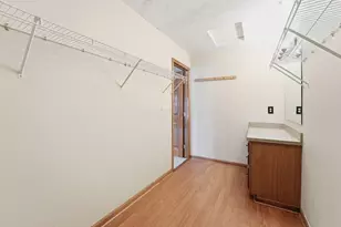 5660 Newington Dr, Hilliard, OH 43026 - Photo 42