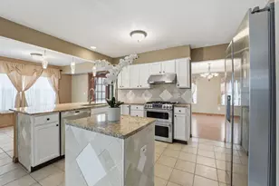 5660 Newington Dr, Hilliard, OH 43026 - Photo 10