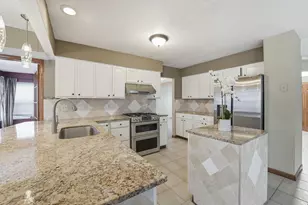 5660 Newington Dr, Hilliard, OH 43026 - Photo 12