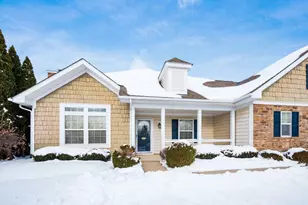 4492 Newport Loop E, Grove City, OH 43123 - Photo 2