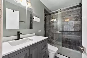 3001 Cooper Bluff Dr, Columbus, OH 43231 - Photo 20