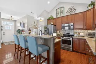 5688 Stearns Rd, Dublin, OH 43016 - Photo 8