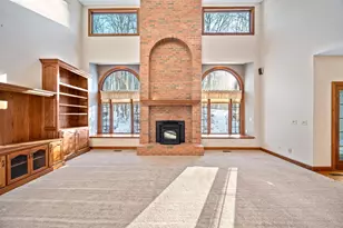 544 Grand Ridge Dr, Howard, OH 43028 - Photo 4