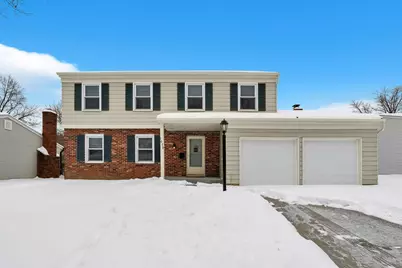 1679 Peardale Road N, Columbus, OH 43229 - Photo 1
