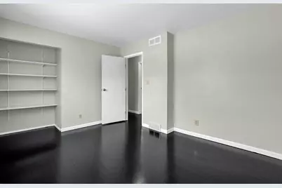 1679 Peardale Road N, Columbus, OH 43229 - Photo 20