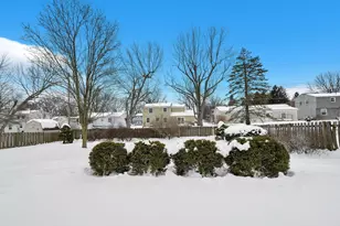 1679 Peardale Rd N, Columbus, OH 43229 - Photo 26