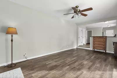 1679 Peardale Road N, Columbus, OH 43229 - Photo 14