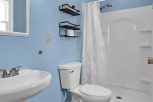 1679 Peardale Rd N, Columbus, OH 43229 - Photo 18