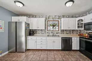 2 Blair Ct, Nelsonville, OH 45764 - Photo 16