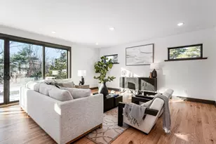 2731 Clifton Rd, Columbus, OH 43221 - Photo 16