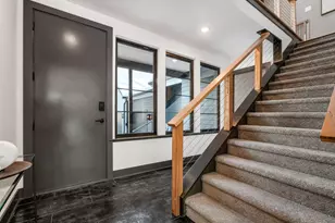 2731 Clifton Rd, Columbus, OH 43221 - Photo 6