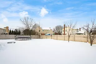 8133 Dunaway Ln, Westerville, OH 43082 - Photo 6