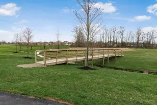 8133 Dunaway Ln, Westerville, OH 43082 - Photo 30