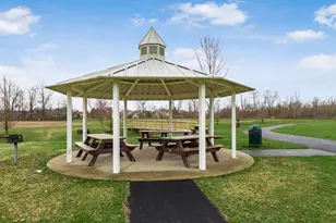 8133 Dunaway Ln, Westerville, OH 43082 - Photo 28