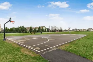 8133 Dunaway Ln, Westerville, OH 43082 - Photo 26