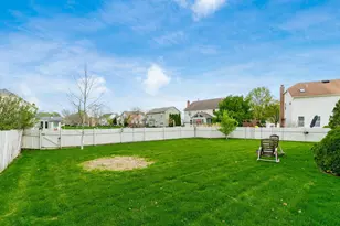 8133 Dunaway Ln, Westerville, OH 43082 - Photo 6