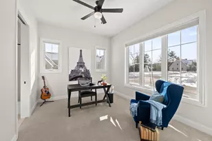 130 Barrington Pl, Powell, OH 43065 - Photo 14