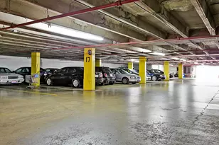 1000 Urlin Ave, Columbus, OH 43212 - Photo 30