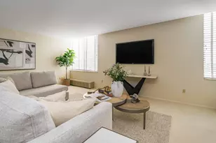 1000 Urlin Ave, Columbus, OH 43212 - Photo 6