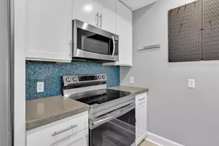 845 N High St, Columbus, OH 43215 - Photo 14