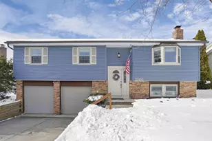 2203 Belltree Dr, Reynoldsburg, OH 43068 - Photo 1