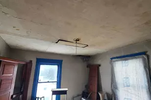 1161 Spring Ave NE, Canton, OH 44704 - Photo 4