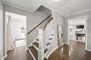 2748 Tremont Rd, Columbus, OH 43221 - Photo 8